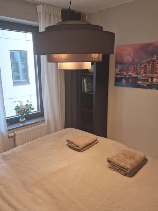 Modern Room With Bathroom, No Kitchen And Your Own Entrance Stockholm Eksteriør billede